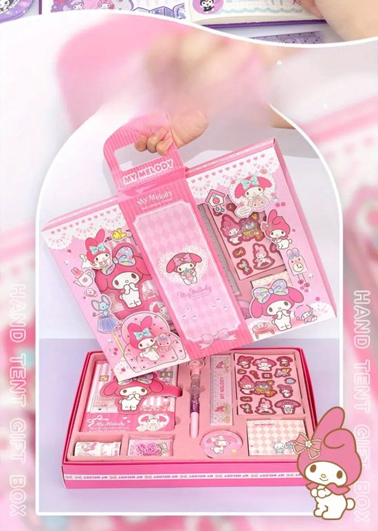 Sanrio - My Melody - Luxe schrijfset - notitieboek met magnetische sluiting en pen - cadeauset - geschenkset - Kuromi - Hello Kitty - Cinnamoroll - PomPomPurin - Pochacco - kawaii